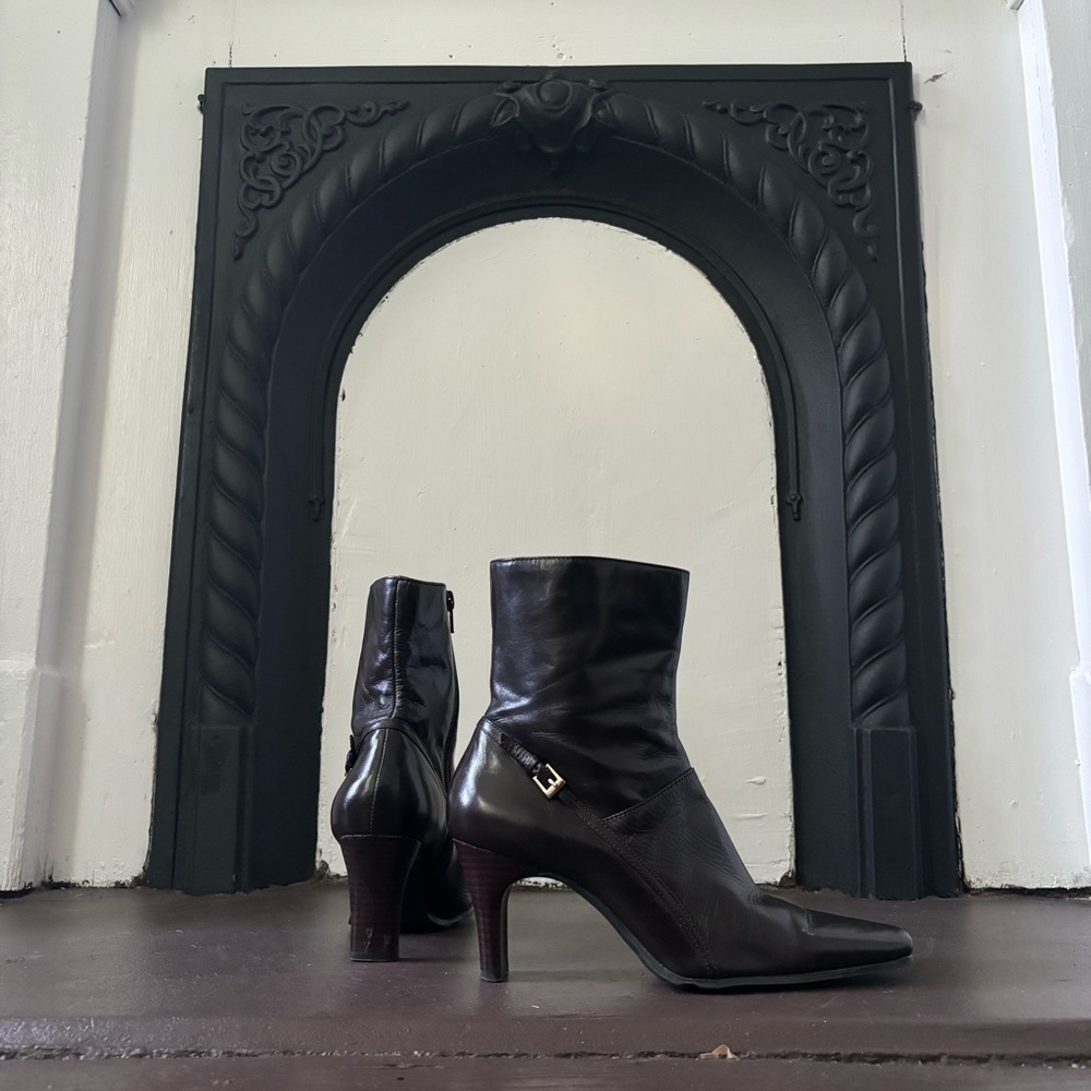 Elegant Black Leather Ankle Boots